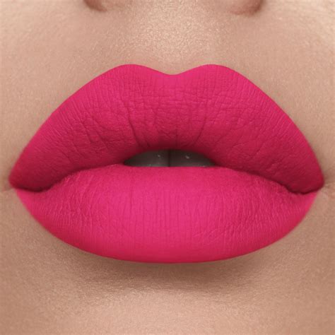 deep pink lipstick shades.